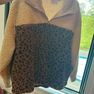 Leopard Sherpa